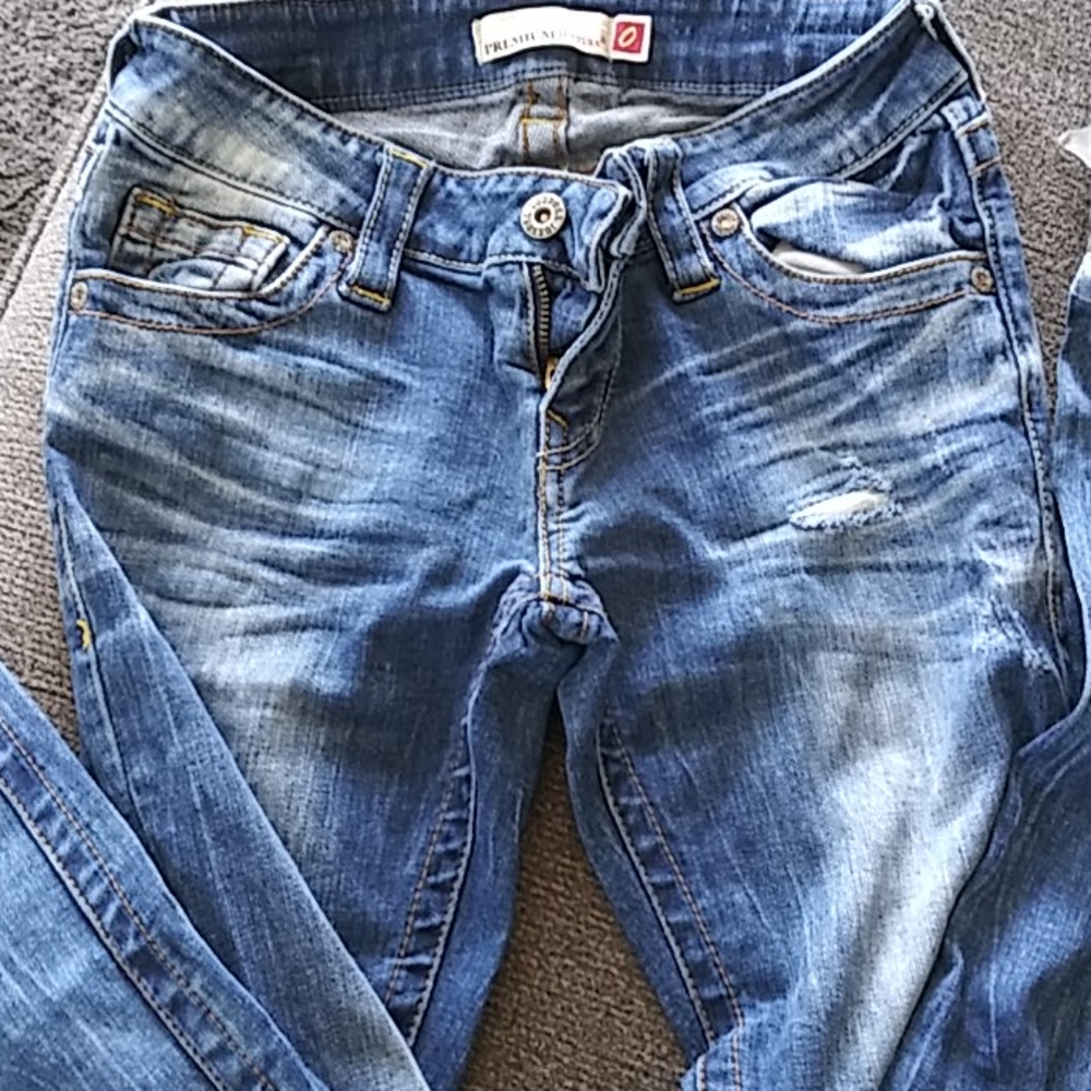 Jeans